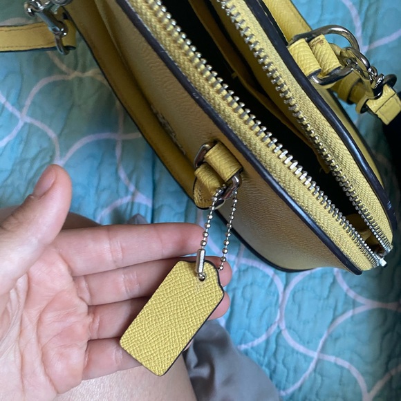 YELLOW COACH BAG - Picture 6 of 9
